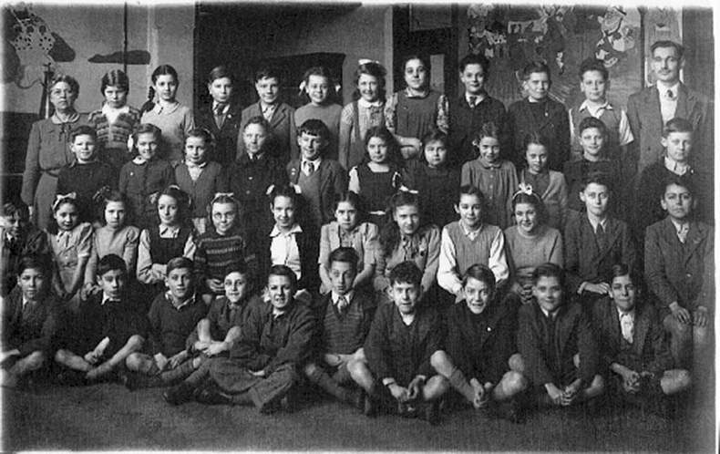 The class of '49 - Gamuel Road, School